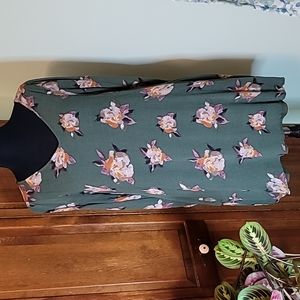 Cresent mini dress light olive green floral v-neck cutout back long sleeve M